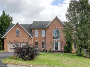 7980 Golf Vista Dr, Greencastle, PA 17225