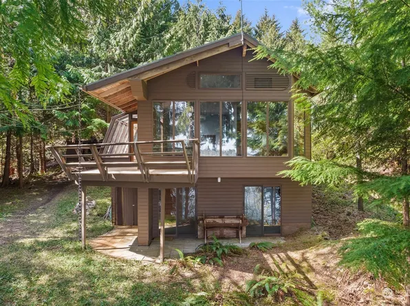 273 SE Kamilche Shores Road, Shelton, WA 98584