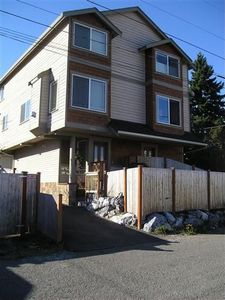 4530B 40th Ave SW, Seattle, WA, 98116