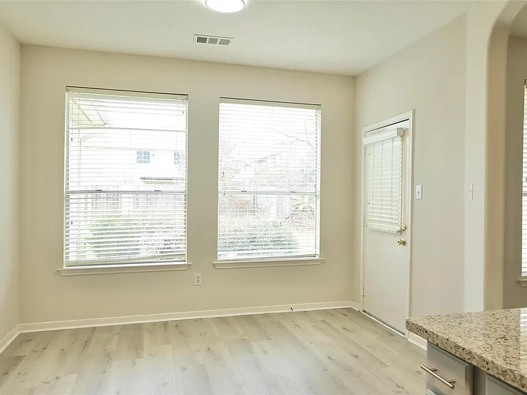 23902 Spring Way Dr — Photo 15