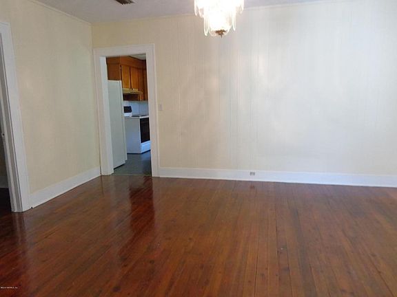 3rd image of 111 Tallulah Ave
