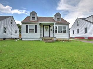 2106 W Waggoner St, Decatur, IL 62526