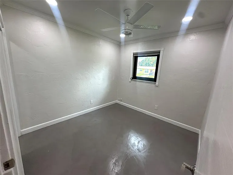 4007 W Wyoming Ave — Photo 17
