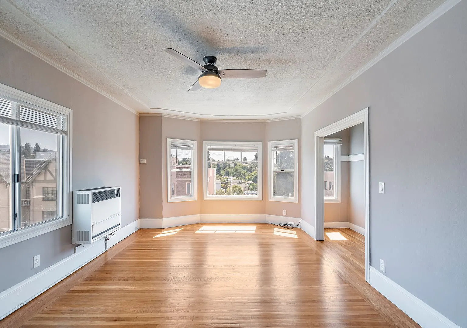 817 Erie St. — Photo 1