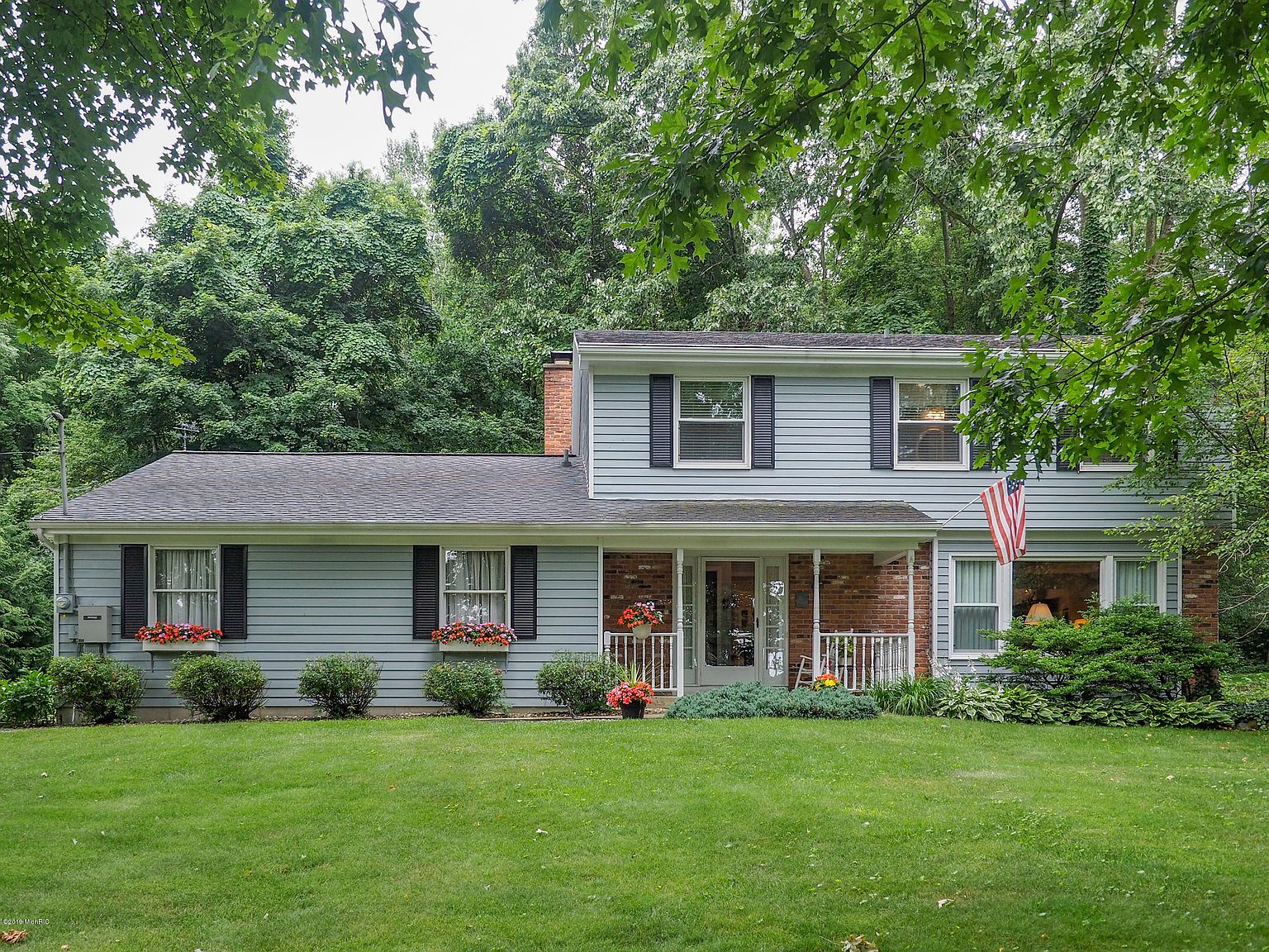 174 S Lake Doster Dr, Plainwell, MI 49080 Zillow