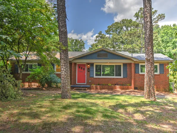 2200 Eastway Dr, Charlotte, NC 28205
