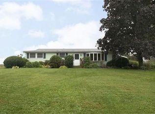 42 Grant Dr, Fredericktown, OH 43019