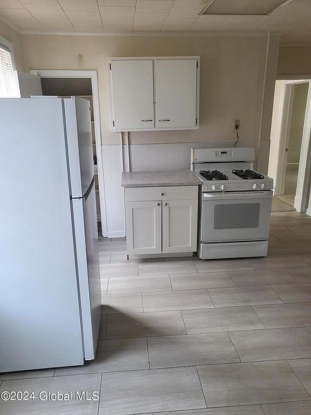 2nd image of 124 Degraff Street