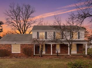 5634 Stratford Dr, West Bloomfield, MI