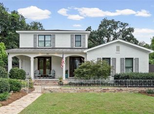 461 Satsuma St, Fairhope, AL 36532