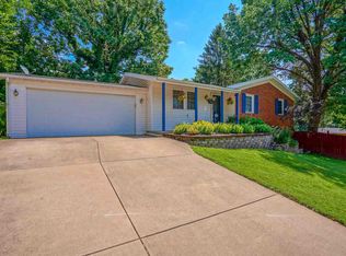 5621 Twickingham Dr, Evansville, IN 47711
