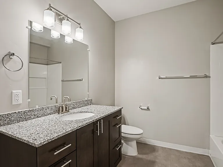 The Vue at Traverse Ridge — Photo 29