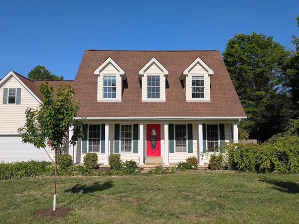 18479 Colonial Dr, Culpeper, VA 22701
