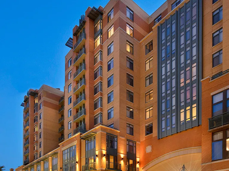 Delancey at Shirlington Village — Photo 34