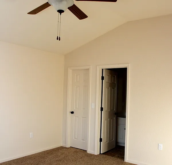 21942 W 125th Pl #10 — Photo 12