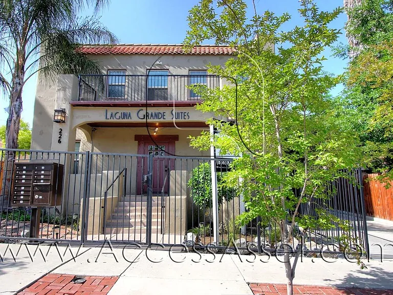 226 E Peck St #3 — Photo 23