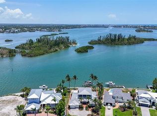 878 Freeling Dr, Sarasota, FL 34242