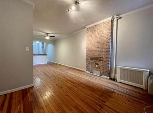 1122 Hudson St APT 3A, Hoboken, NJ 07030