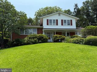 1421 Morningside Dr, Silver Spring, MD 20904
