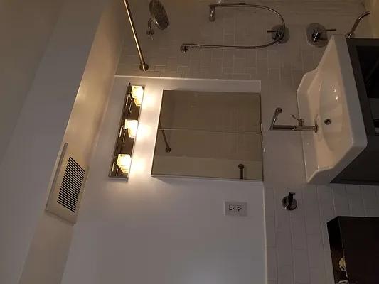 Rented by Austin Sheppard Realty Inc | media 37