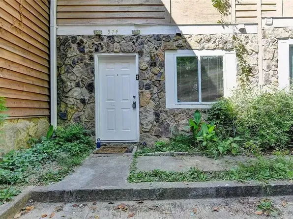 574 Northridge Crossing Dr, Atlanta, GA 30350