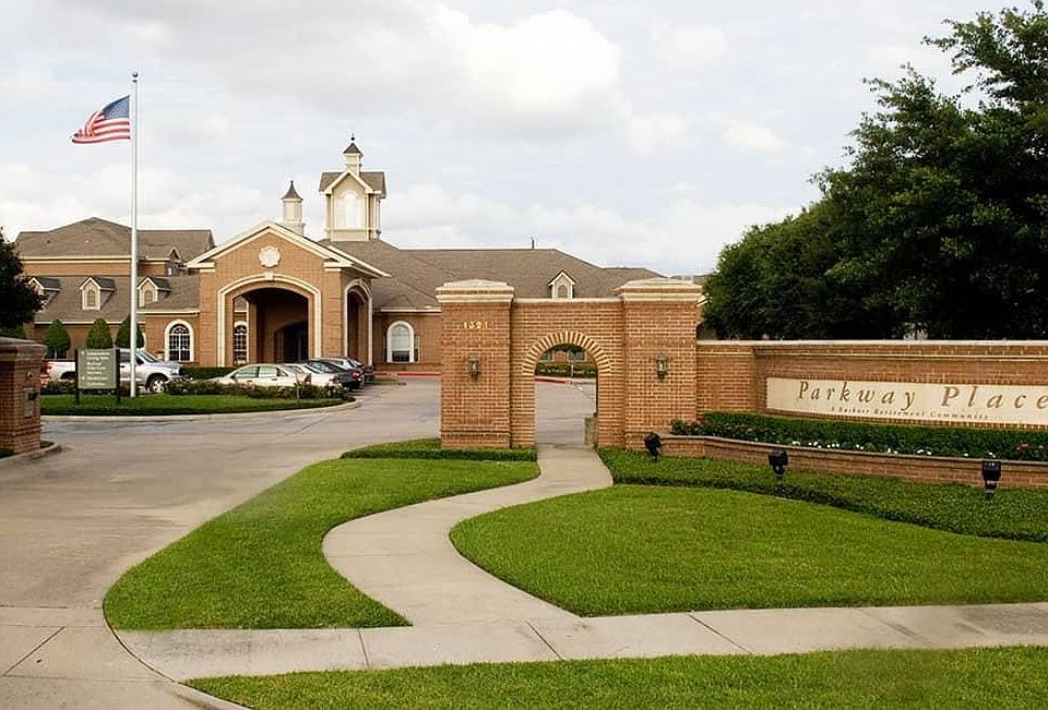 1st image of 1321 Park Bayou Dr #B103