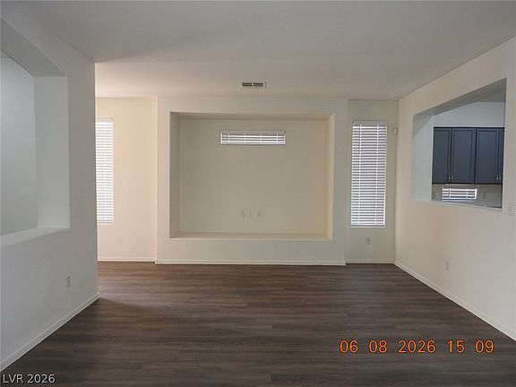 4th image of 5318 Spring Canyon St