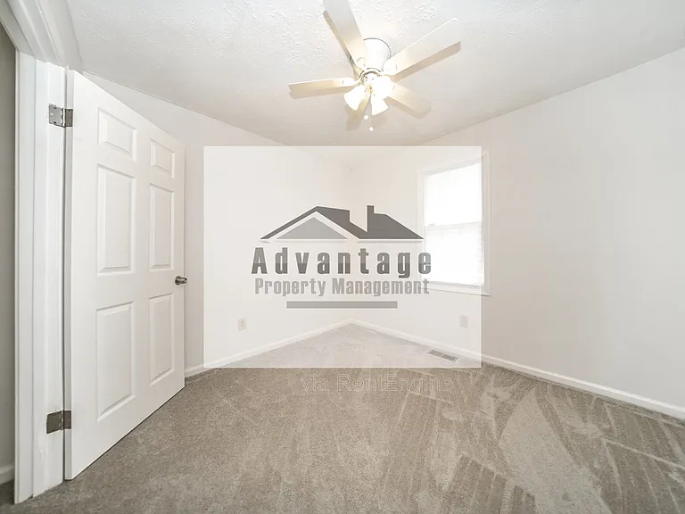 1345 D F Fuller Dr — Photo 12