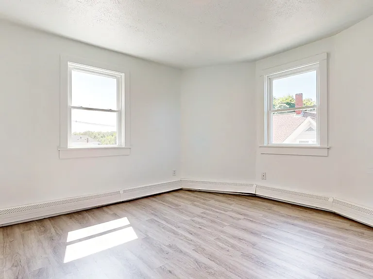 7 Island Ave #C — Photo 3