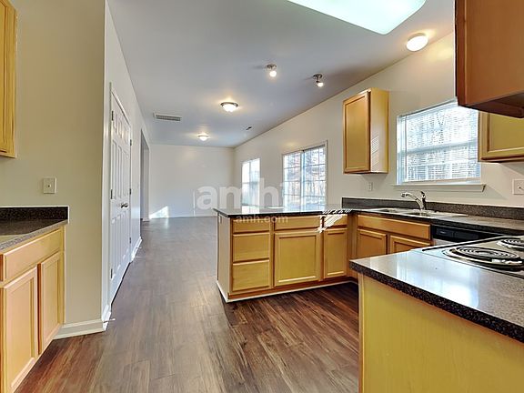 3rd image of 4001 Paddle Wheel Ln