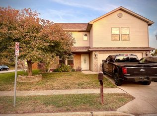 4000 Sweetwater Dr, Columbia, MO 65201