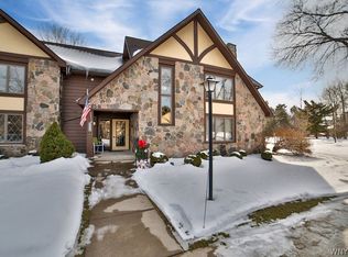 5293 Chestnut Ridge Rd APT G, Orchard Park, NY 14127