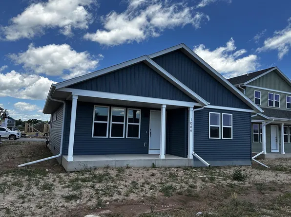 1066 Happy LANE, Sheboygan Falls, WI 53085