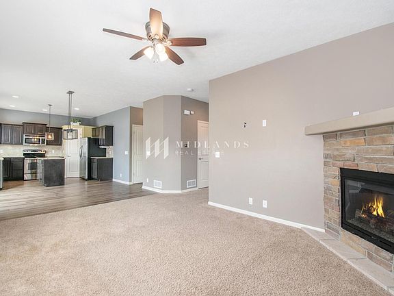 4th image of 14200 S 18th St