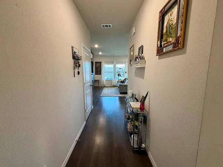 1408 Skyline Dr — Photo 23