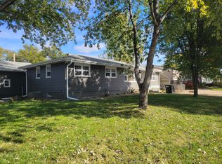 8020 Nina St, Omaha, NE 68124