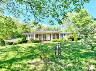 1300 Wray Branch Rd, Minor Hill, TN 38473