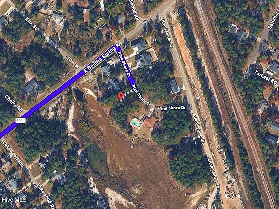 5th image of 44 Pine Shores Drive