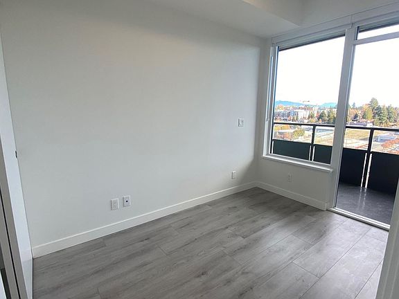 4th image of 10626 City Pkwy #1213
