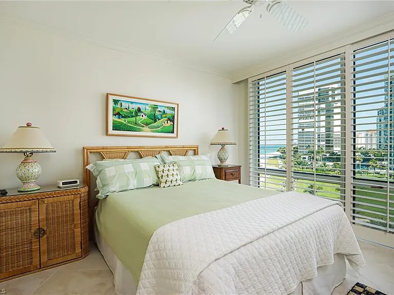 4651 Gulf Shore Blvd N #504 — Photo 18