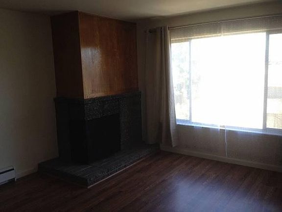 Living Room w/ Fireplace