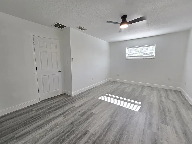 1816 Rendale Dr — Photo 35
