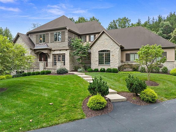 3rd image of 1510 Madisons Creek Ln