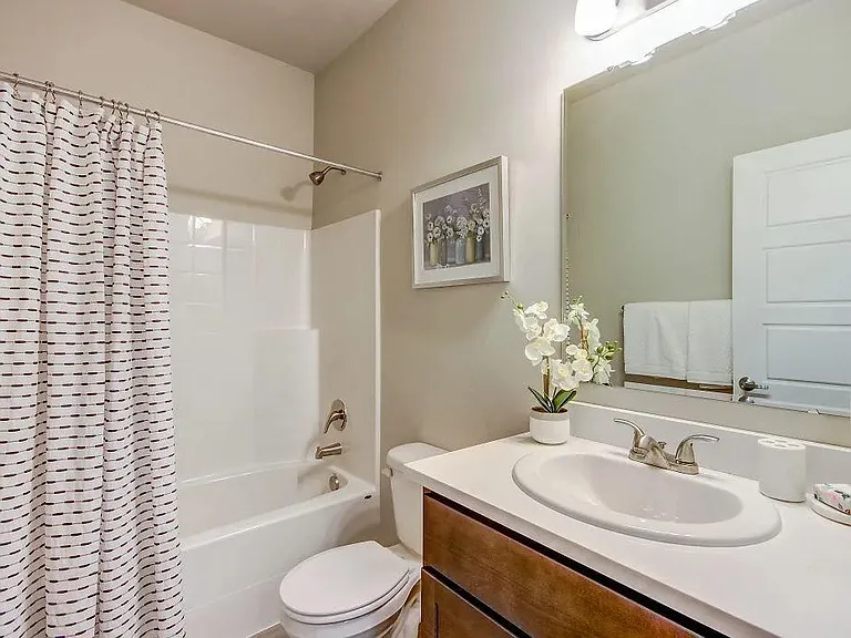 White Hawk Townhomes — Photo 23
