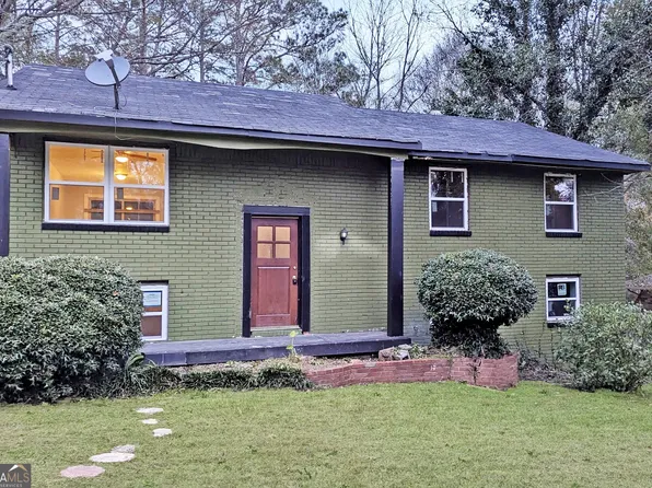 8154 Tudor Dr, Jonesboro, GA 30238