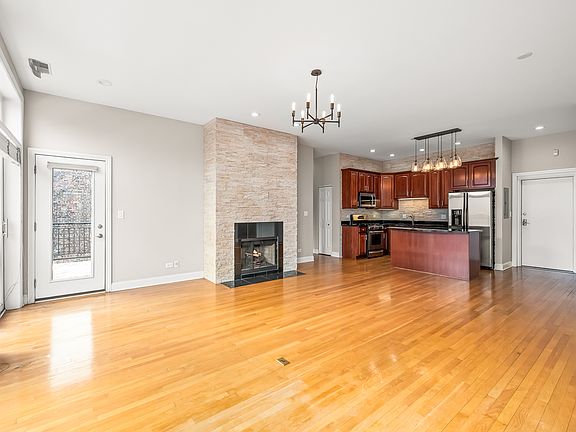 4th image of 1408 W Taylor St APT 301