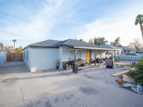 305 S 15th St, Las Vegas, NV 89101
