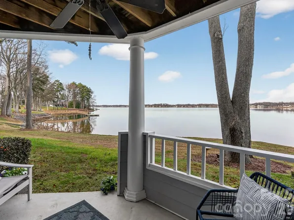 367 Northwest Dr, Davidson, NC 28036