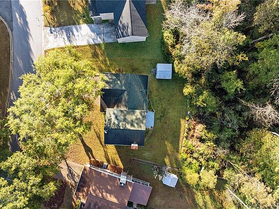 2nd image of 6633 Cameron Rd