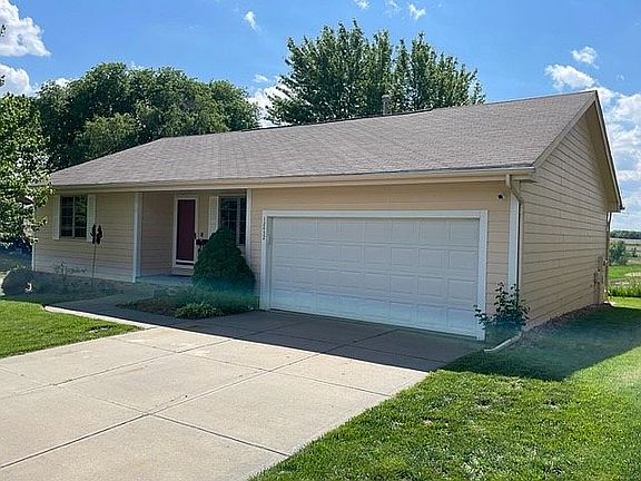 2nd image of 12432 S 218th Ave